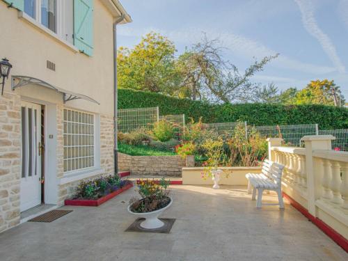 Gîte Bar-sur-Aube, 4 pièces, 6 personnes - FR-1-543-229
