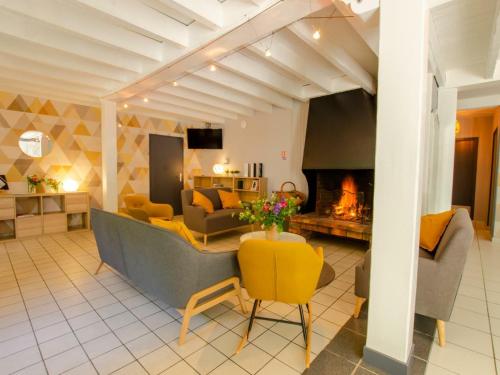 Gîte Bar-sur-Seine, 6 pièces, 14 personnes - FR-1-543-132