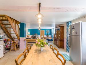 Gîte Baroville, 5 pièces, 9 personnes - FR-1-543-2