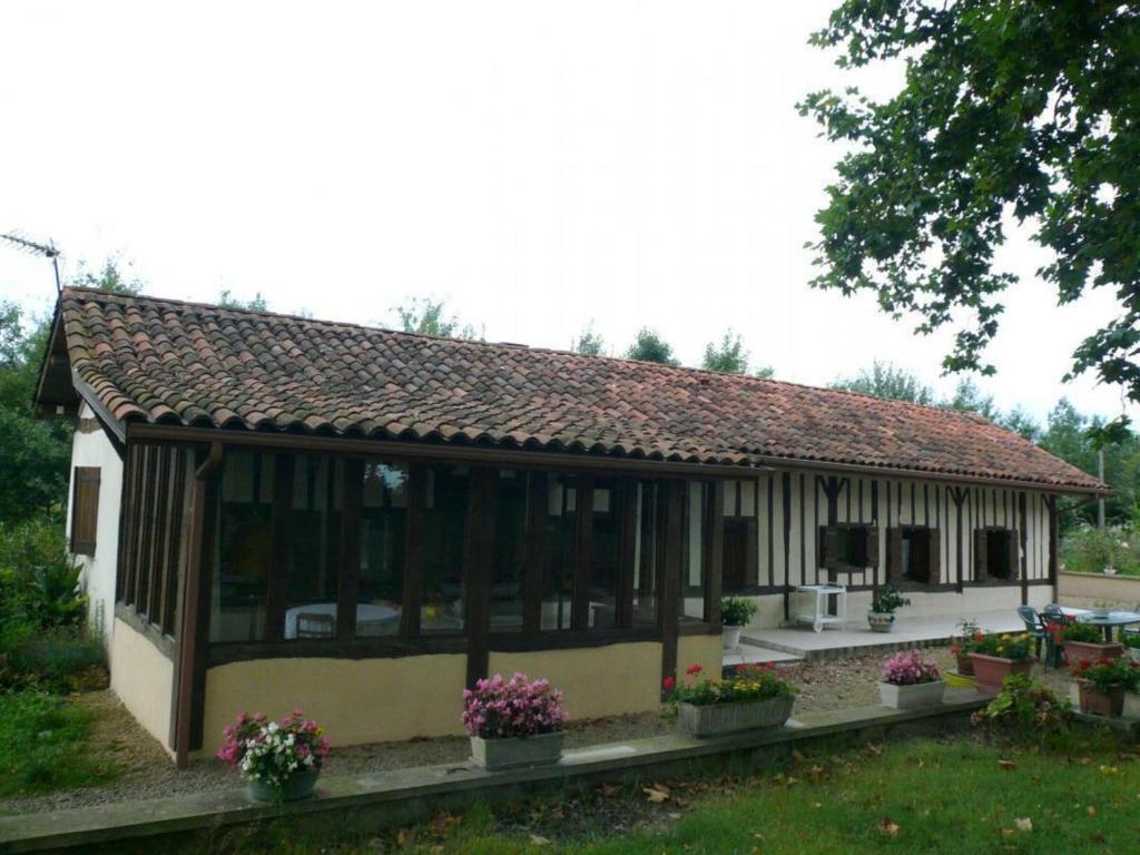 Maison de vacances Gîte Bascons, 3 pièces, 4 personnes - FR-1-360-184 89 route du Tursan 40090 Bascons