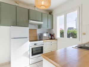 Gîte Batz-sur-Mer, 4 pièces, 6 personnes - FR-1-306-1215