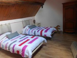 Gîte Bazoches-les-Gallerandes, 3 pièces, 4 personnes - FR-1-590-224
