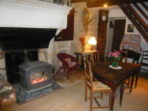Gîte Beaufremont, 3 pièces, 5 personnes - FR-1-589-21