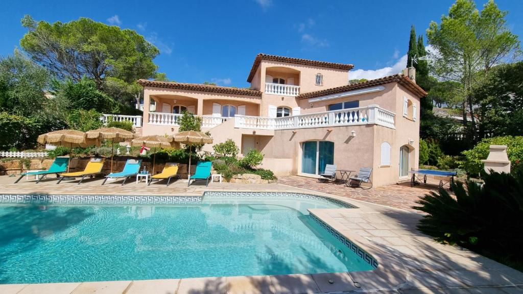 Gîte Beaune-d'Allier, 4 pièces, 6 personnes - FR-1-489-246 03390 Beaune dʼAllier