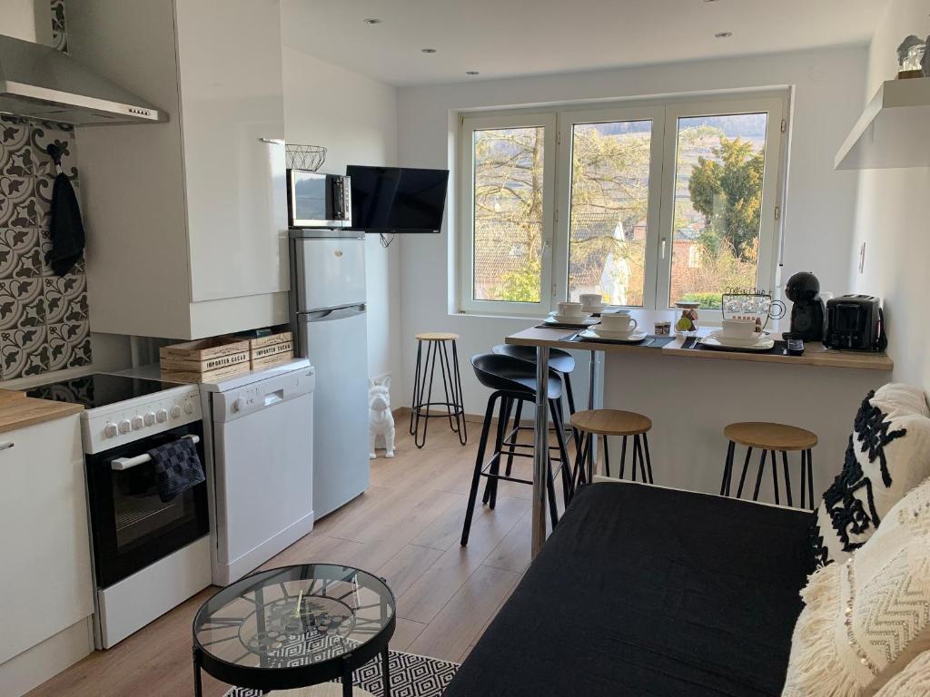 Gîte Bellavilliers, 7 pièces, 14 personnes - FR-1-497-102 61360 Bellavilliers