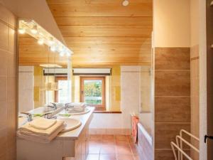 Gîte Besse, 3 pièces, 4 personnes - FR-1-616-142