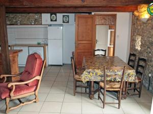 Maison de vacances Gîte Beuvrequen, 4 pièces, 6 personnes - FR-1-376-24 592, Rue De Connincthun -  - 62250 Beuvrequen Nord-Pas-de-Calais