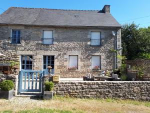 Gite Bleu Brittany near Dinan