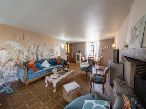 Gîte Boisseaux, 6 pièces, 10 personnes - FR-1-590-4