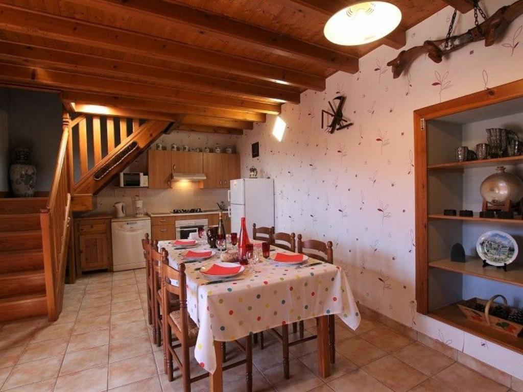 Maison de vacances Gîte Boisset, 4 pièces, 7 personnes - FR-1-582-256 Le Ponteil 43500 Boisset