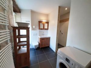 Gîte Bourg-Charente, 3 pièces, 4 personnes - FR-1-653-109