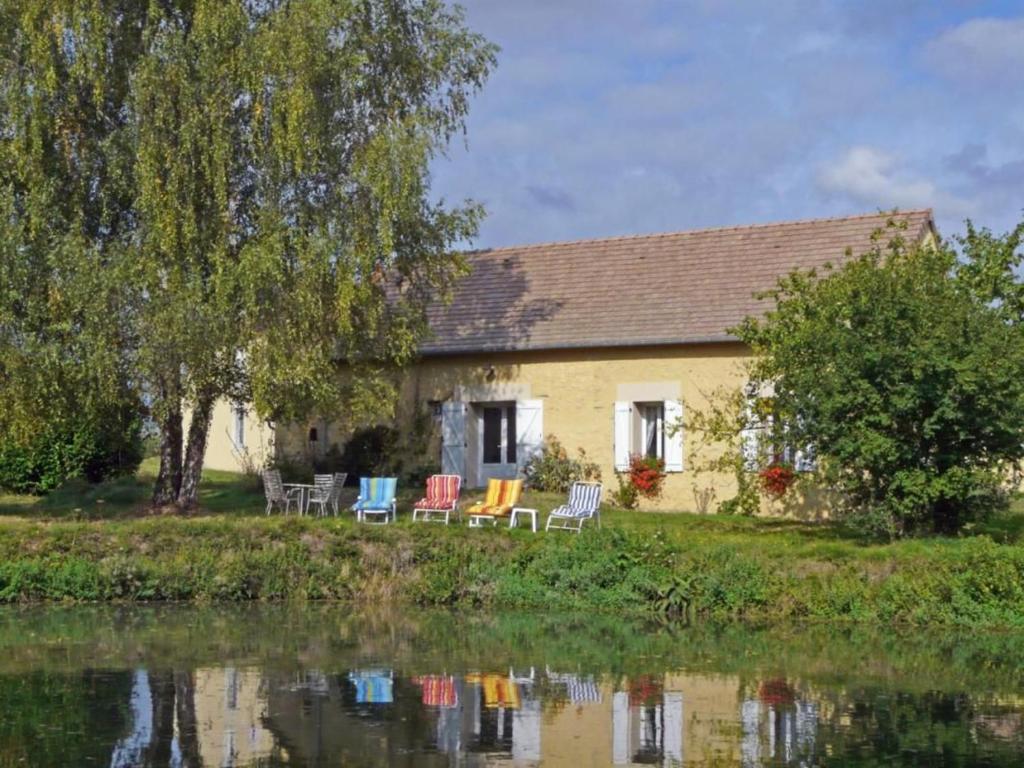 Maison de vacances Gîte Bousse, 3 pièces, 4 personnes - FR-1-410-183 L'Inglinière 72270 Bousse