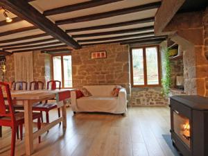 Gîte Bréel, 4 pièces, 5 personnes - FR-1-497-94