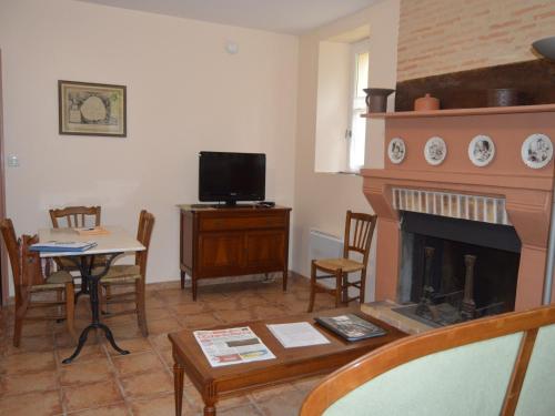 Gîte Briantes, 2 pièces, 2 personnes - FR-1-591-53