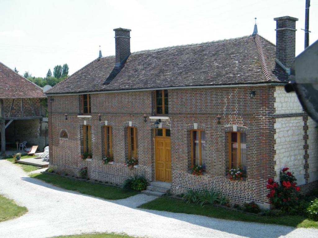 Maison de vacances Gîte Bucey-en-Othe, 3 pièces, 4 personnes - FR-1-543-8 25 rue du Grand Chaast BUCEY EN OTHE 10190 Bucey-en-Othe