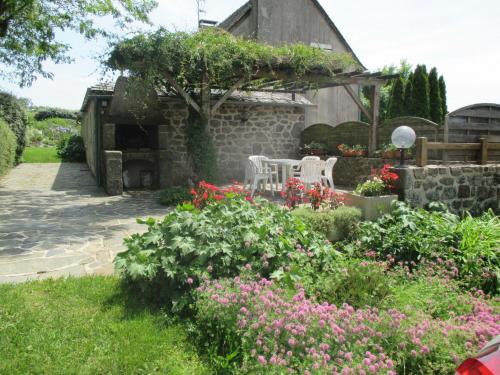 Gîte Campuac, 4 pièces, 6 personnes - FR-1-601-258