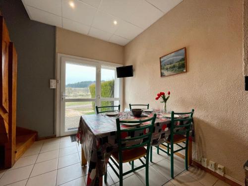 Gîte Cayres, 2 pièces, 5 personnes - FR-1-582-340