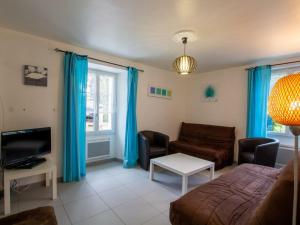 Gîte Cendrieux, 5 pièces, 7 personnes - FR-1-616-14