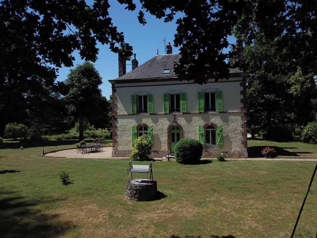 Gîte Cernoy-en-Berry, 6 pièces, 10 personnes - FR-1-590-5 Escapades-Les Pasquiers, 45360 Cernoy-en-Berry