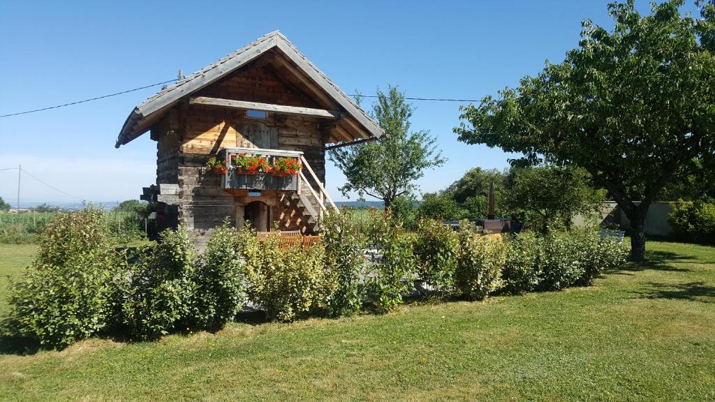 Maison de vacances Gîte / chalet meublé pour 2 personnes le 1780 450 Chemin des Communes 38110 Saint-Victor-de-Cessieu