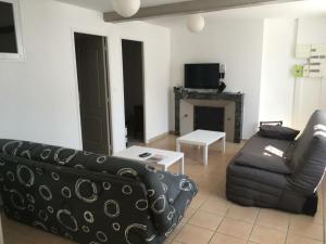 Gîte Champfleury, 4 pièces, 6 personnes - FR-1-543-3
