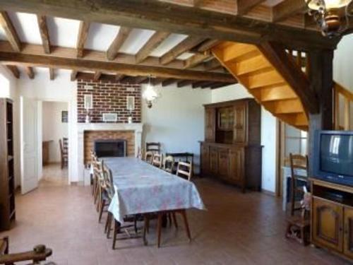 Gîte Chaufour-Notre-Dame, 5 pièces, 9 personnes - FR-1-410-178