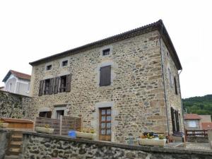 Gîte Chavaniac-Lafayette, 2 pièces, 2 personnes - FR-1-582-198