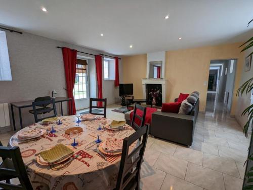 Gîte Cherves-Richemont, 4 pièces, 6 personnes - FR-1-653-167