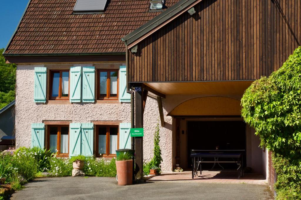 Gîte Chez Dimanche 38 Rue De Lattre De Tassigny, 90850 Essert
