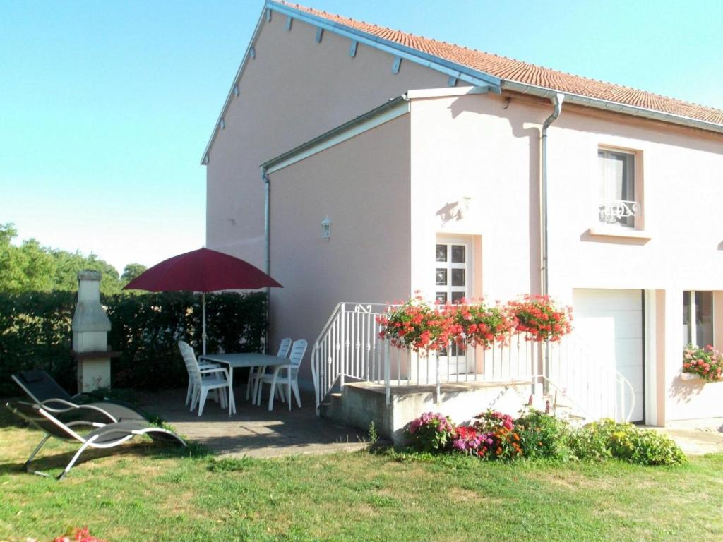 Maison de vacances Gîte Choiseul, 3 pièces, 4 personnes - FR-1-611-23 7 Rue de la Confrérie 52240 Choiseul