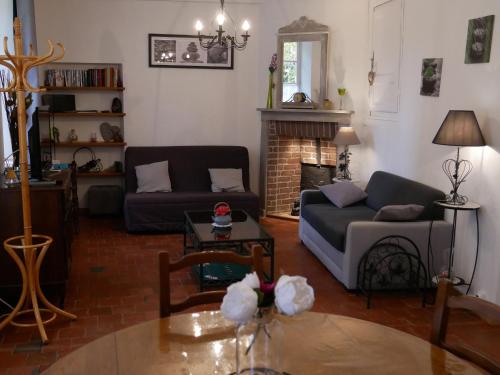 Gîte Chuelles, 2 pièces, 2 personnes - FR-1-590-24
