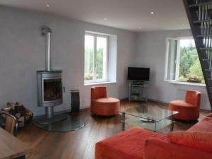 Gîte Cleurie, 3 pièces, 5 personnes - FR-1-589-44