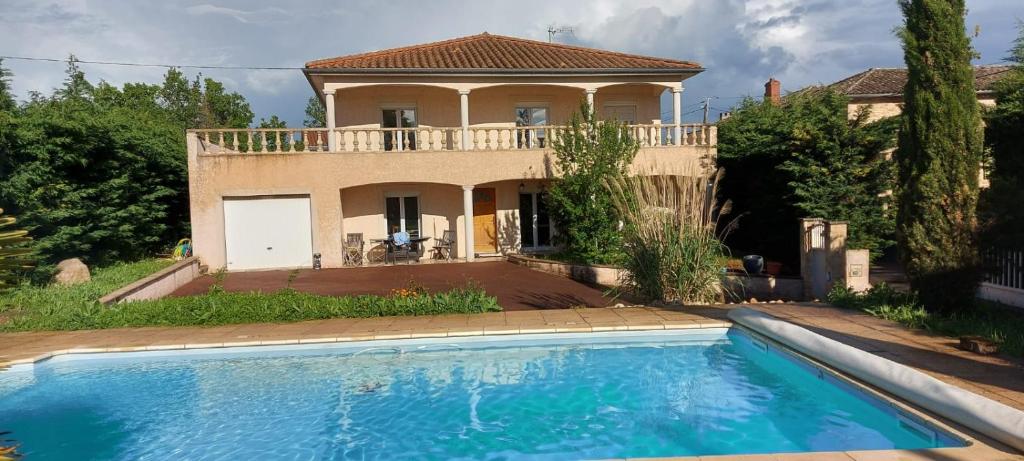 GITE COCOTTE LUBERON, FORCALQUIER