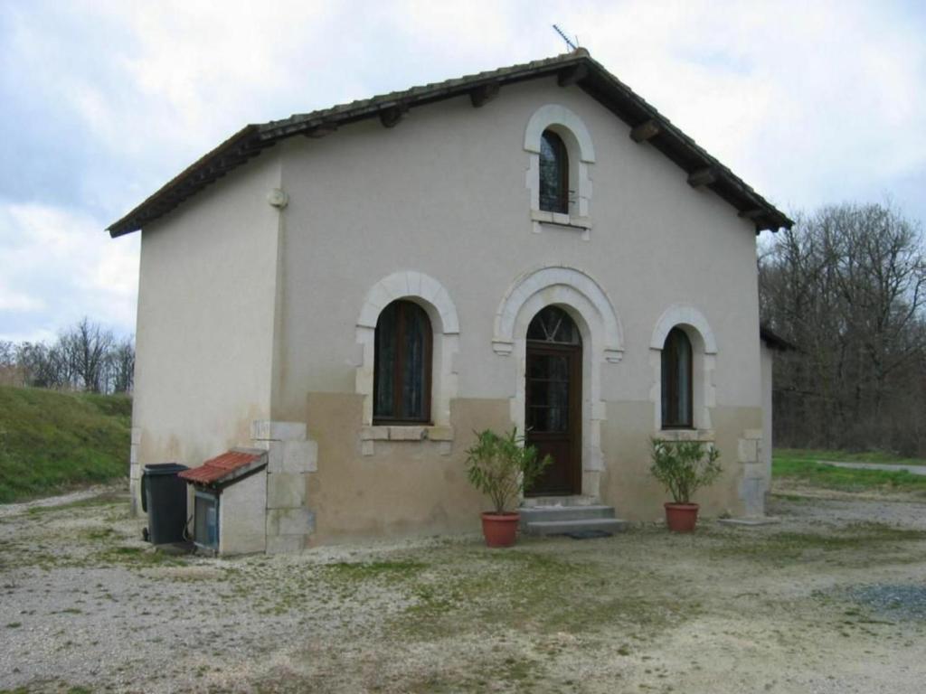 Maison de vacances Gîte Communauté de communes Brenne - Val de Creuse-Douadic, 3 pièces, 5 personnes - FR-1-591-38 Dasde 36300 Douadic