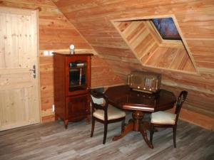 Gîte Connerré, 2 pièces, 4 personnes - FR-1-410-201