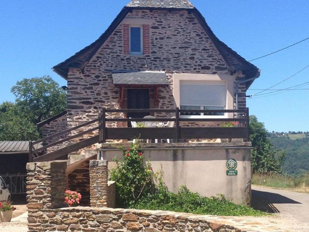 Gîte Conques-en-Rouergue, 3 pièces, 4 personnes - FR-1-601-365 Tieulet - Grand-Vabre, 12320 Conques-en-Rouergue