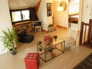 Gîte Conques-en-Rouergue, 3 pièces, 5 personnes - FR-1-601-345