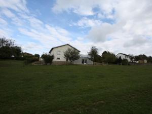 Gîte Contrexéville, 2 pièces, 4 personnes - FR-1-589-57