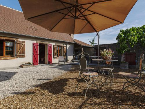 Gîte Cour-Cheverny, 4 pièces, 9 personnes - FR-1-491-220