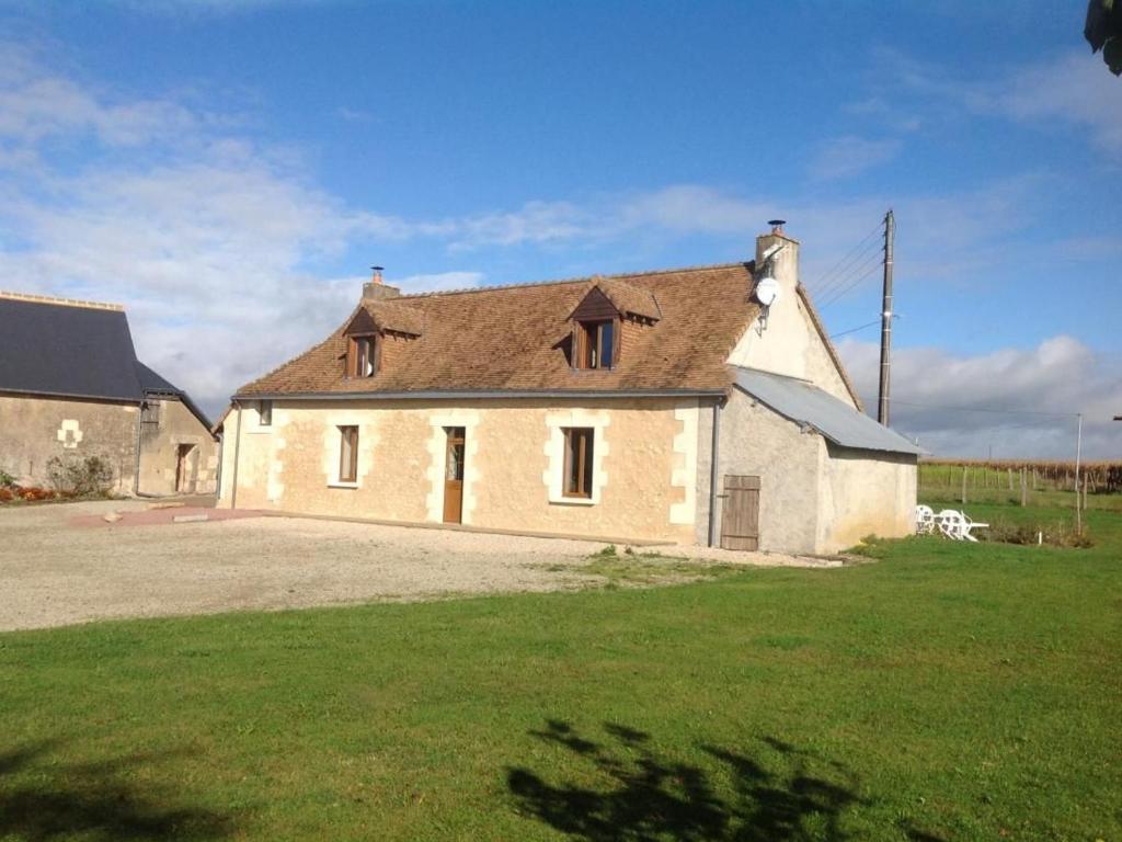 Maison de vacances Gîte Courdemanche, 4 pièces, 13 personnes - FR-1-410-209 La Cossonnière 72150 Courdemanche