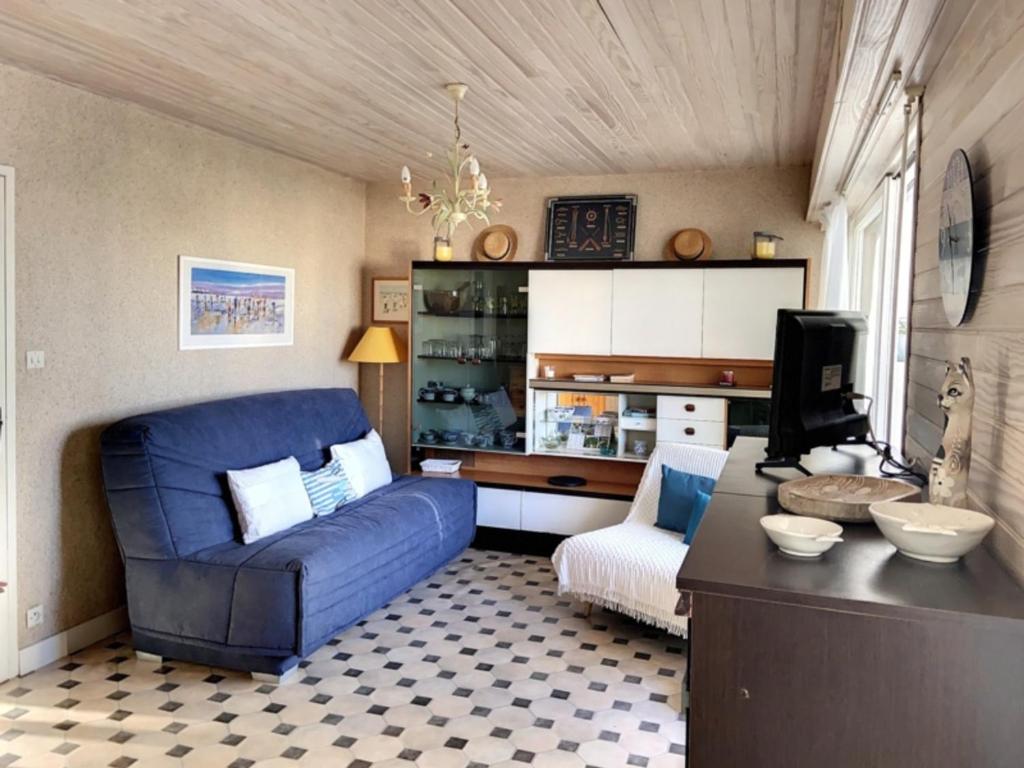 Gîte Cuinzier, 3 pièces, 4 personnes - FR-1-496-183 42460 Cuinzier