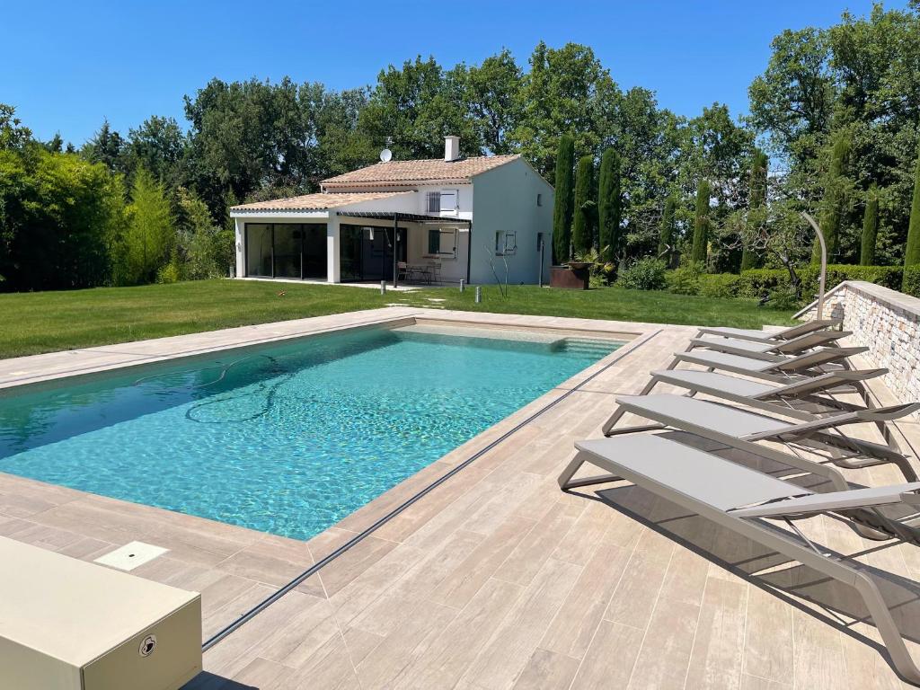 Gîte D&D avec piscine privative 46600 Martel