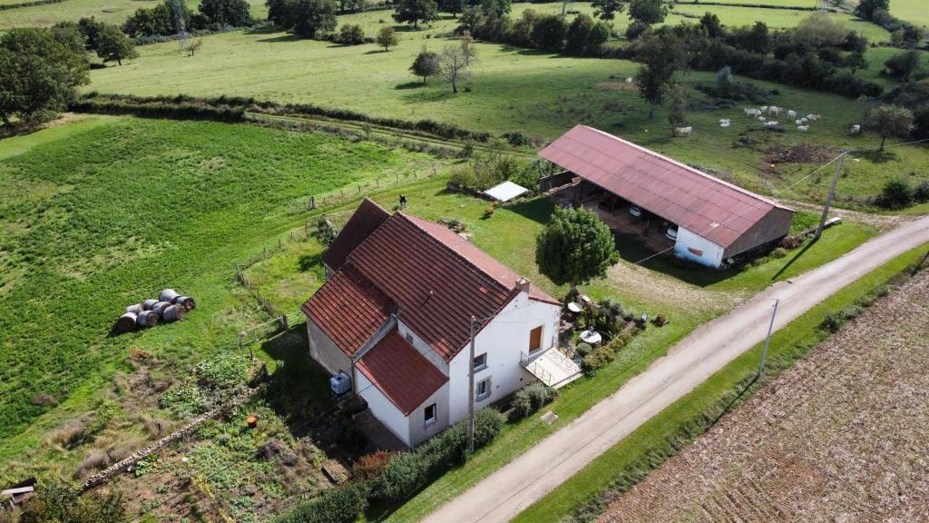 Maison de vacances Gîte d'Haute-Cour 8 rue Jean Hinsselin Haute-Cour 58420 Moraches