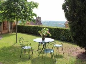 Maison de vacances Gîte Daglan, 3 pièces, 4 personnes - FR-1-616-77 Bardille 24250 Daglan Aquitaine