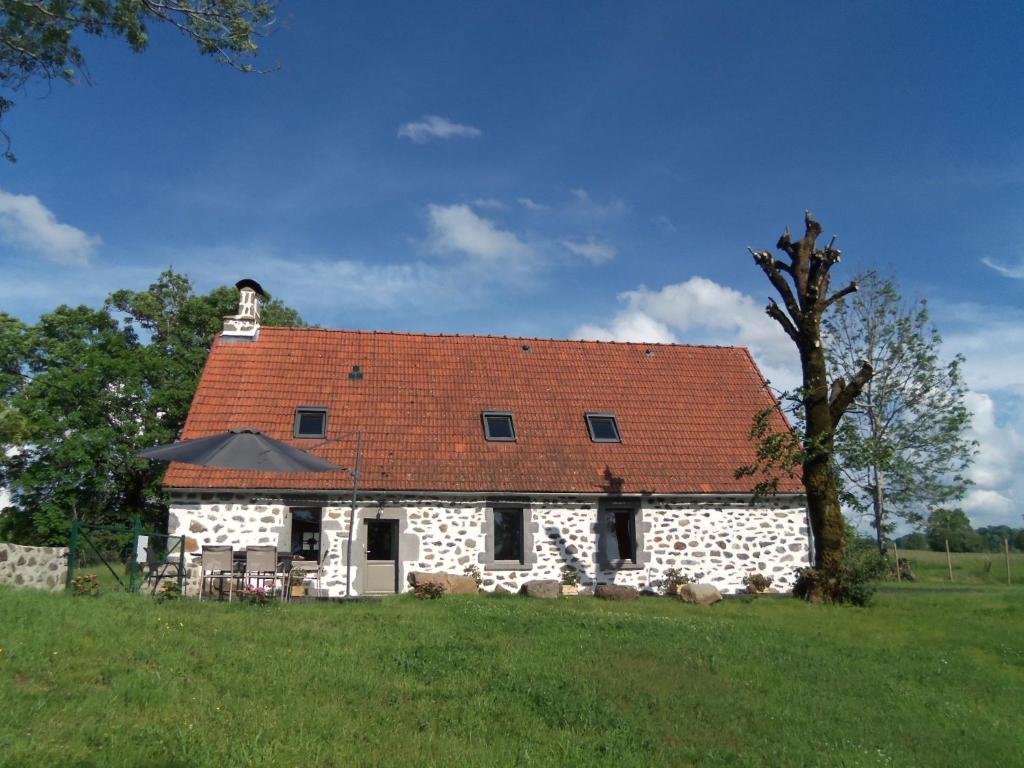 Maison de vacances Gîte de Bel Air Noux 15380 Anglards-de-Salers