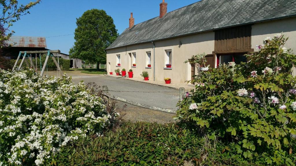 gîte de campagne (Les Toucanes) Les Toucanes, 72500 Beaumont-Pied-de-Boeuf