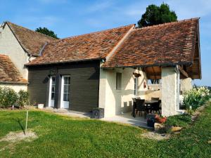 Maison de vacances Gîte de charme au calme avec une très belle vue Chemin des Porcherons 86100 Châtellerault -1