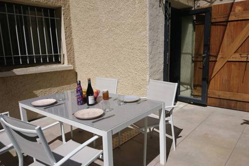 Gîte de charme en Ardèche : vue panoramique, plage privée