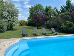 Maison de vacances Gîte de charme Jas de Berrias Ardèche du Sud Piscine Croisée de Jalès 07460 Berrias Et Casteljau Rhône-Alpes