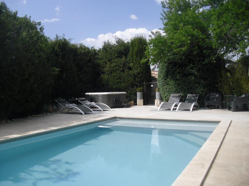 Maison de vacances Gîte de charme piscine et SPA en Provence Chemin de l Alouette 18 84570 Méthamis